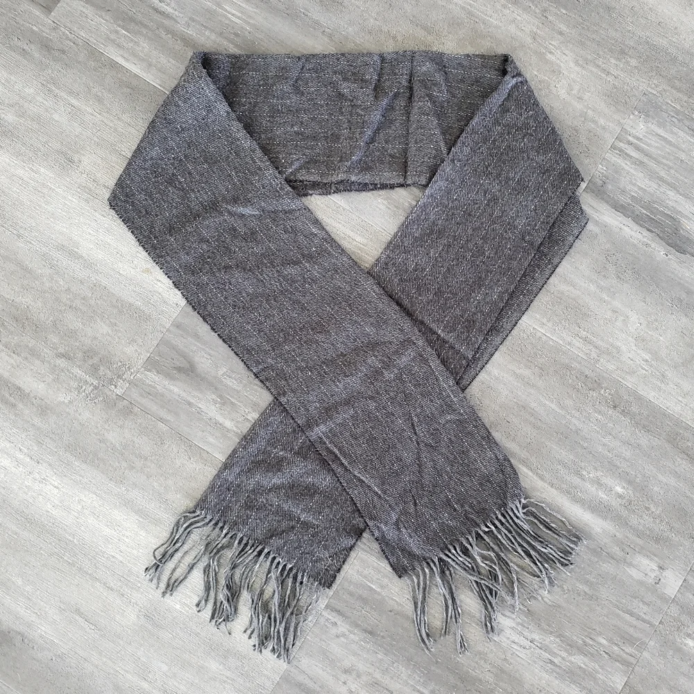 Dark Grey Pinstriped R&Y Cashmere Scarf